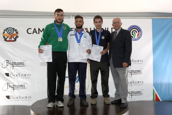 Podio pistola sportiva juniores uomini gruppo 1