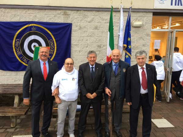 Il Presidente Obrist con il Presidente del CR Veneto Maurizio Dolce, il Presidente del CR Friuli Venezia Giulia Lido Martellucci, il Consigliere Federale UITS Ivo Angelini e il Consigliere Federale UITS Raffaele Caputo