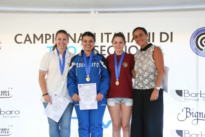 Podio carabina sportiva 3 posizioni juniores donne Gruppo 1 