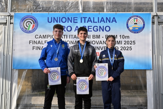 napoli dom 7 foto mezzelani  gmt 649